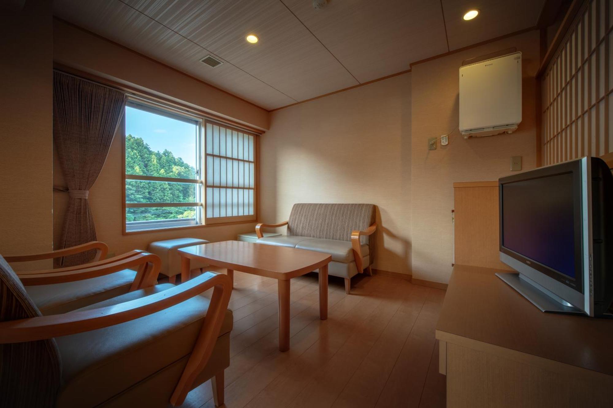 Eirakukan Koriyama  Exterior photo
